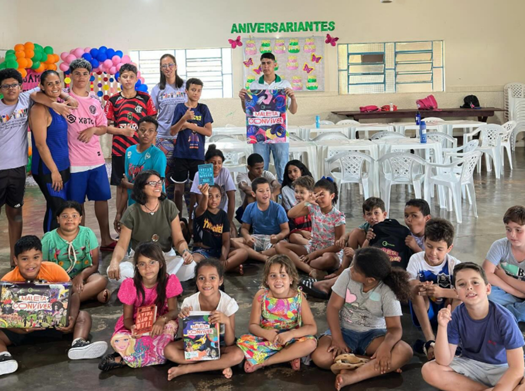 A equipe do Serviço de Convivência e Fortalecimento de Vínculos (SCFV) do CRAS promoveu uma atividade especial sobre saúde mental e exposição digital